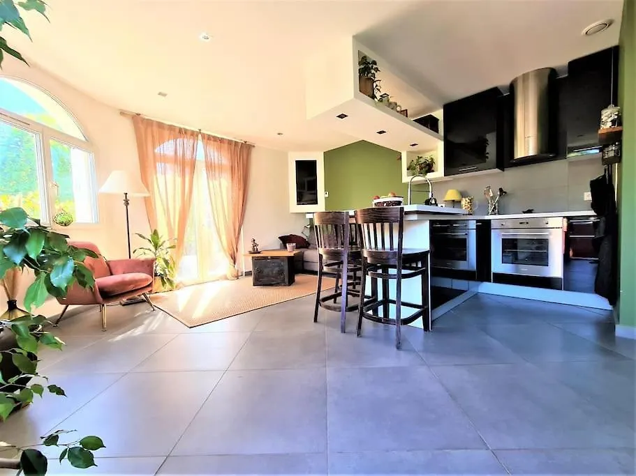 Climatise & Cosy - T3 55 M2 Parking A 2 Mn De Lyon Apartamento Caluire-et-Cuire França