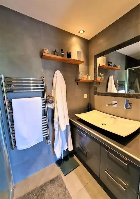 Climatise & Cosy - T3 55 M2 Parking A 2 Mn De Lyon Apartment Caluire-et-Cuire